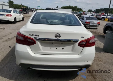 2018 Nissan Altima 2.5 from USA, damaged, VIN 1N4AL3AP0JC268237